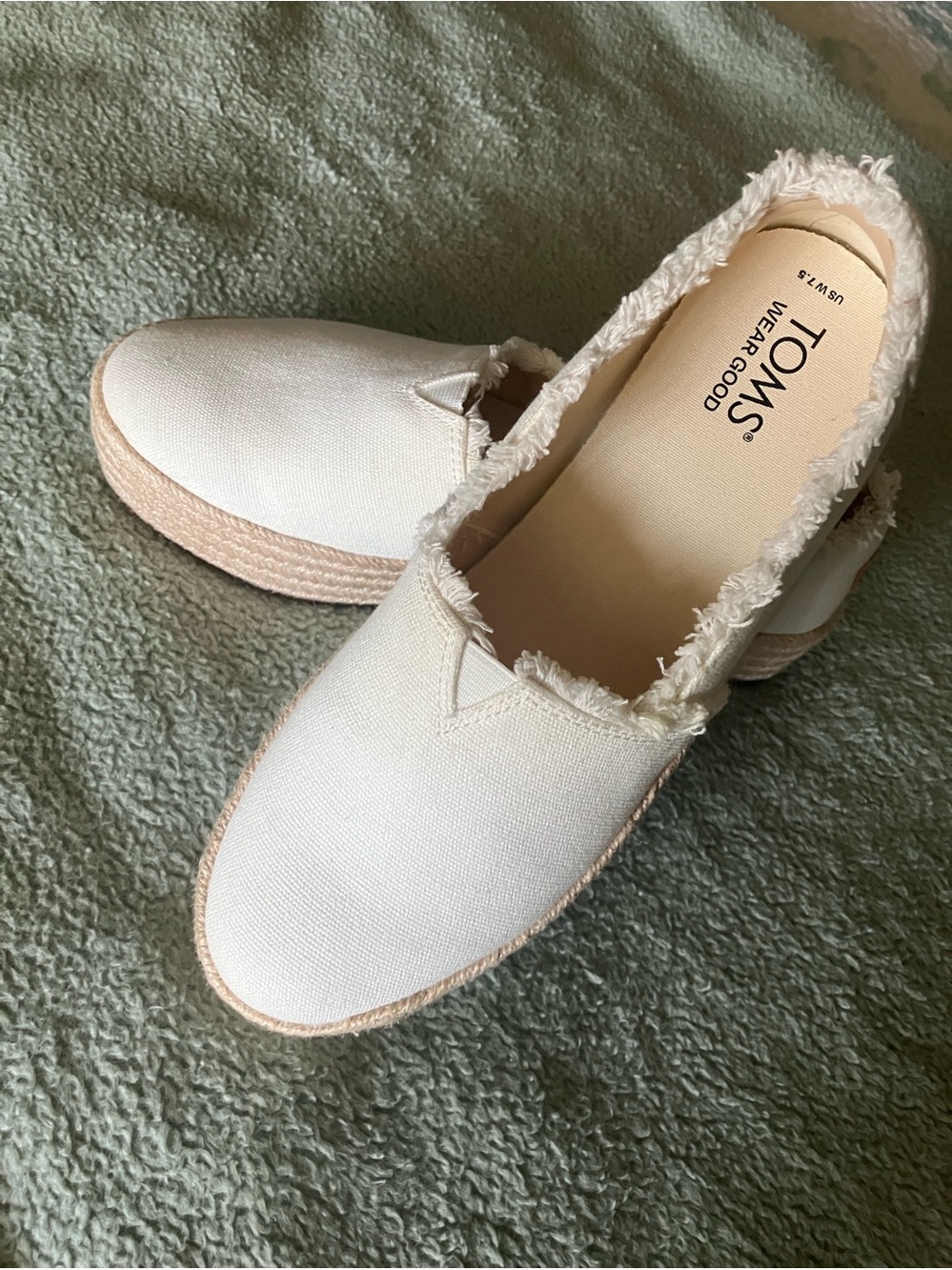 TOMS Valencia Platform Espadrille - Picture 2 of 8